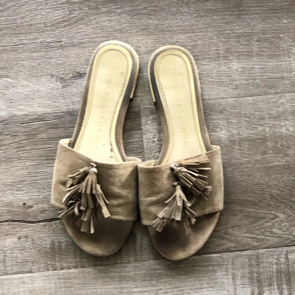 Tassel suede slides